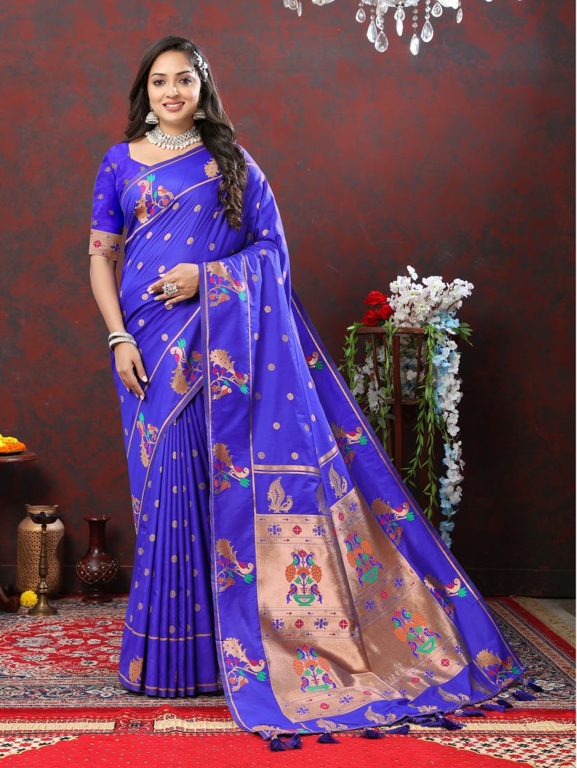 Catalog Designer Saree