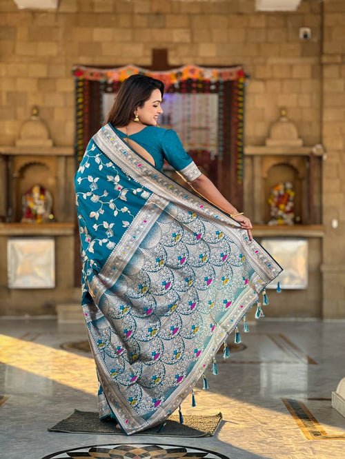 Catalog Designer Saree