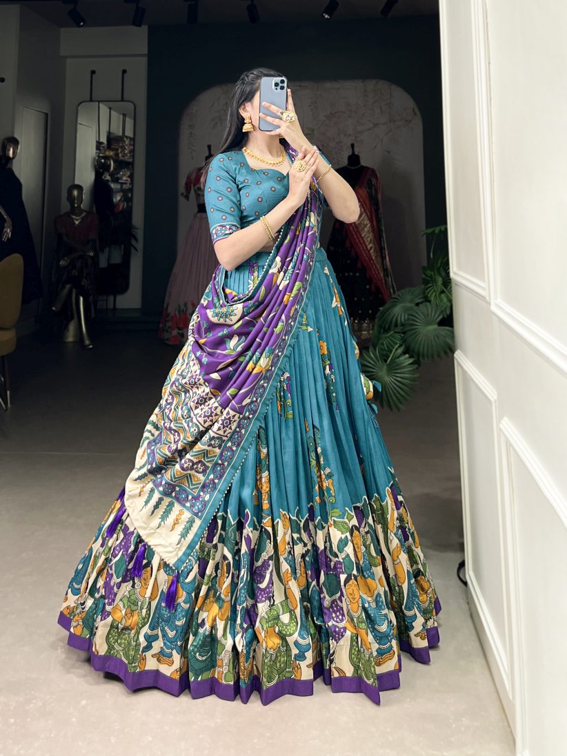 Latest Semi Stitched Lehenga Choli With Dupatta.