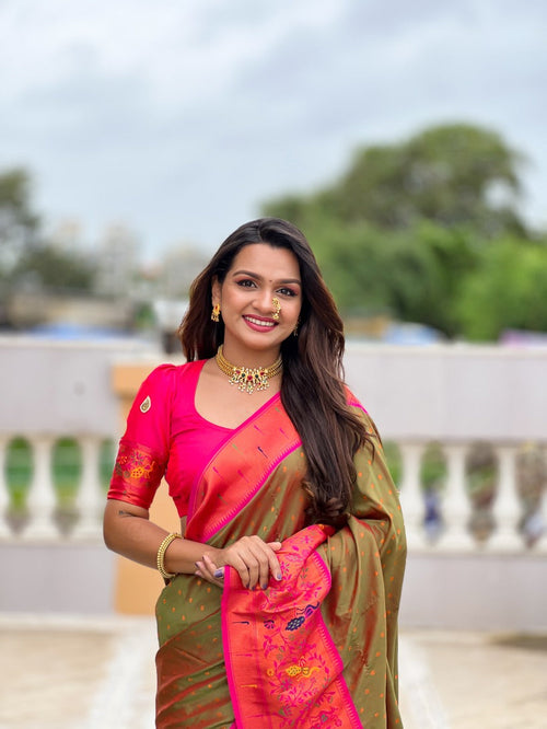 Catalog Designer Saree
