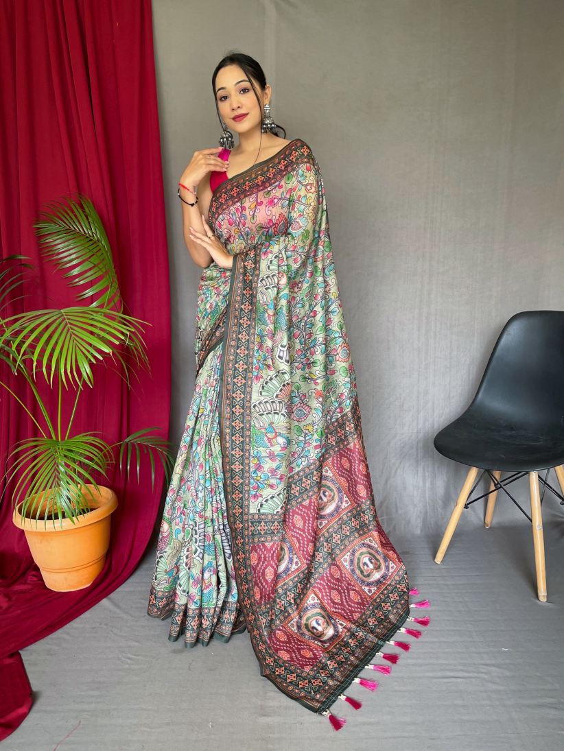 Catalog Designer Saree