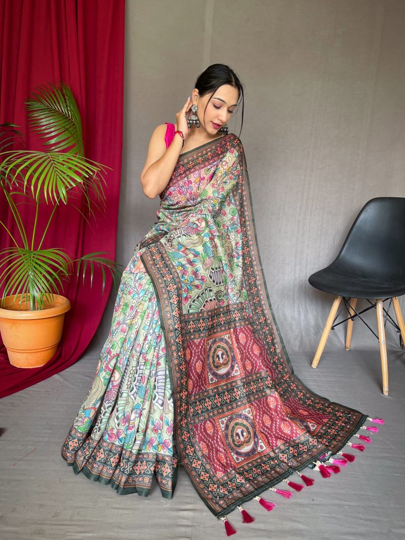 Catalog Designer Saree