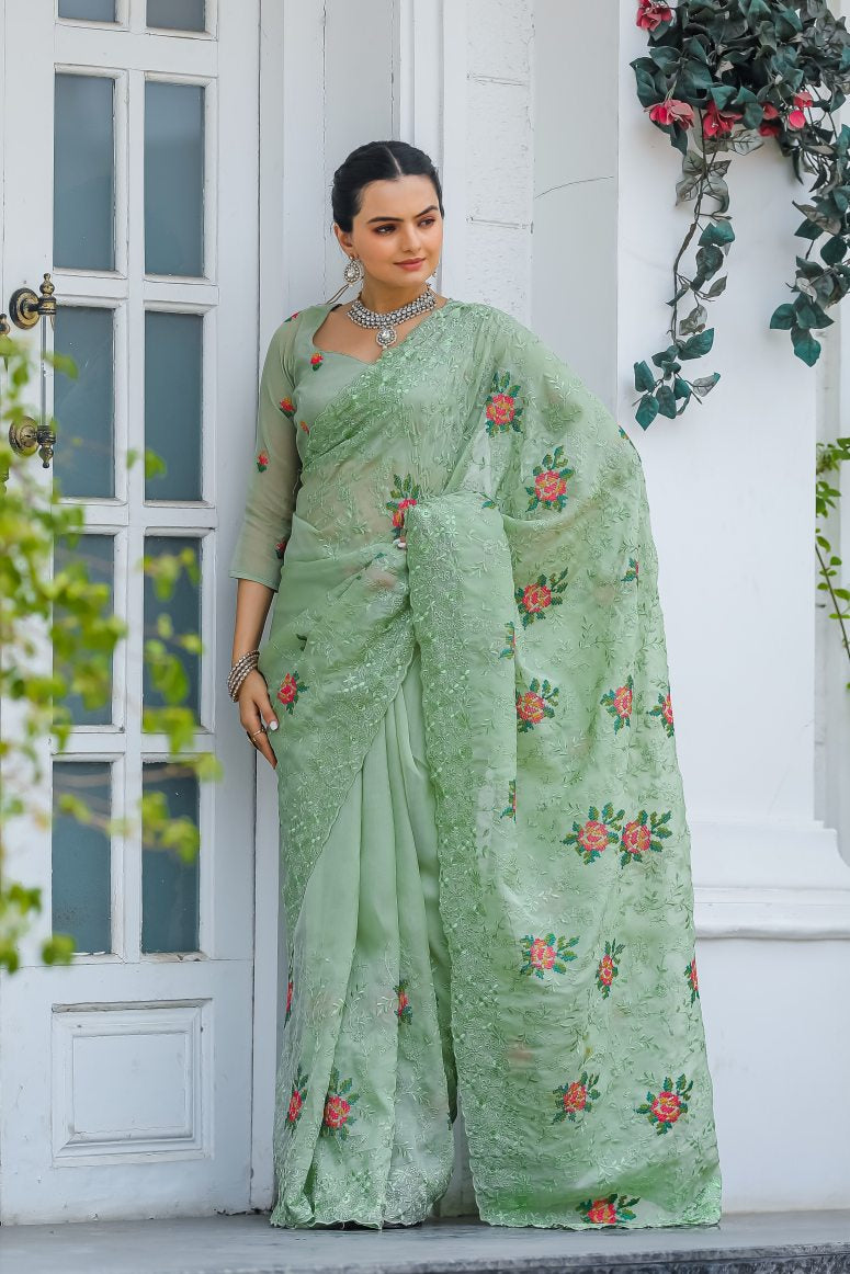 Catalog Designer Saree.