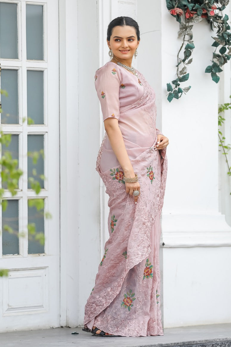 Catalog Designer Saree.