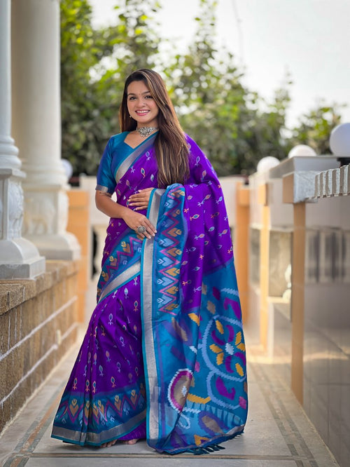 Catalog Designer Saree.