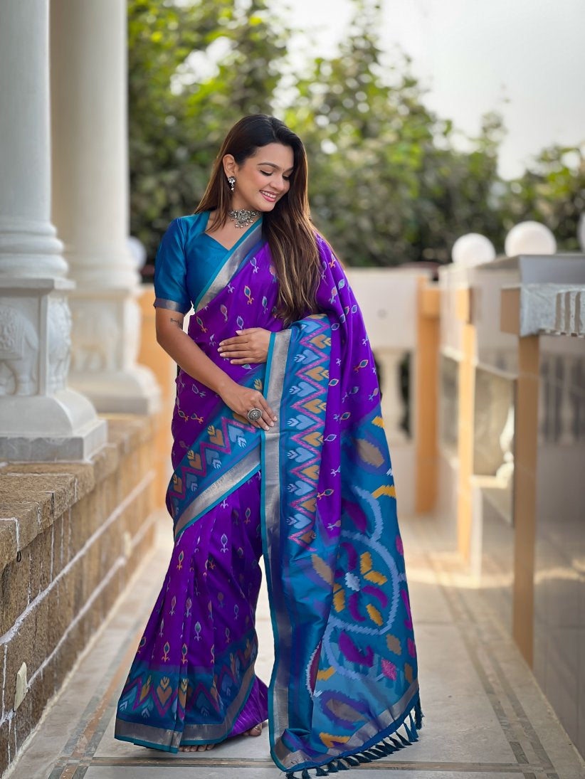 Catalog Designer Saree.