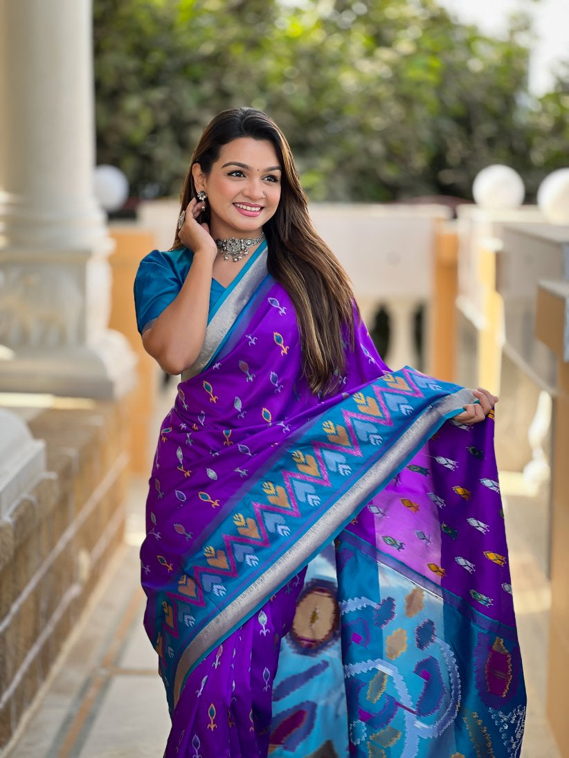 Catalog Designer Saree.