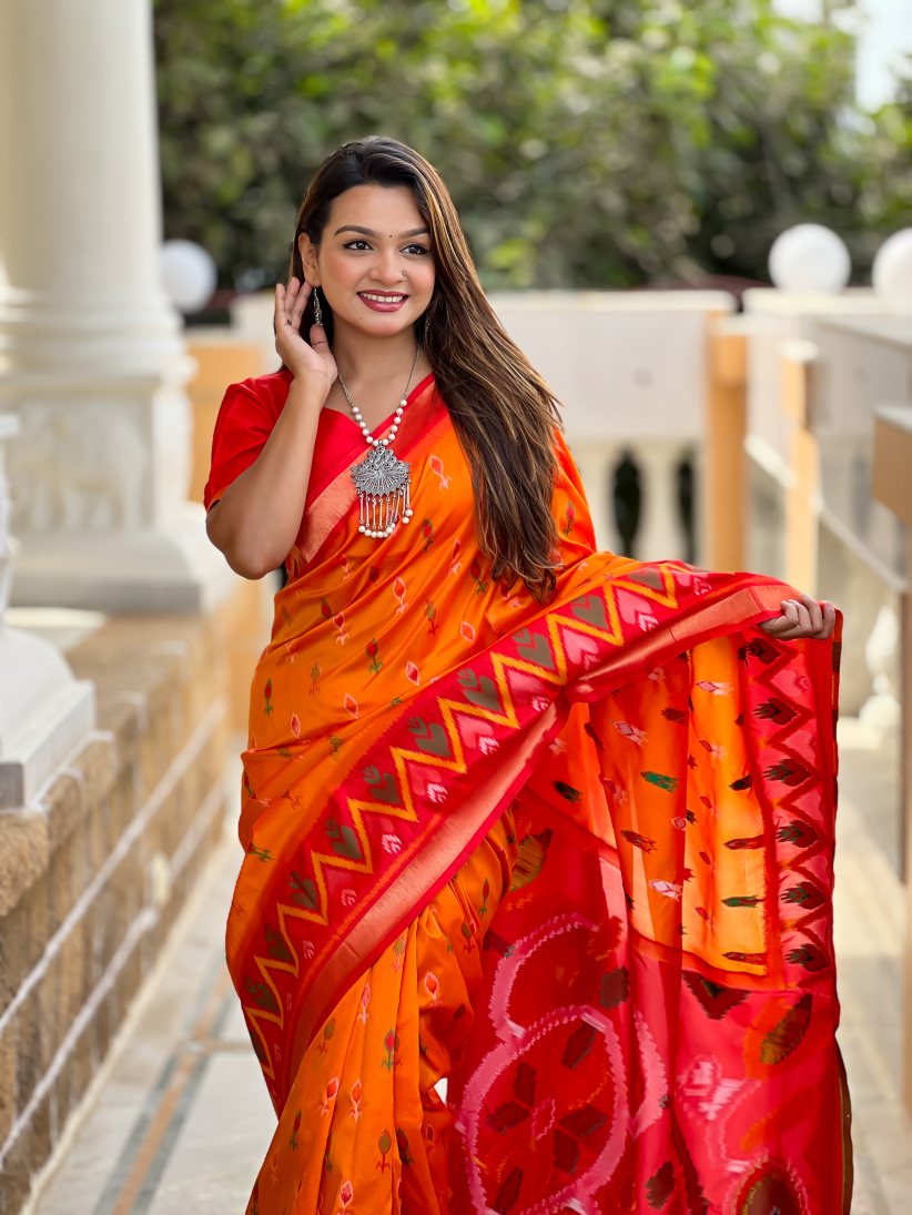 Catalog Designer Saree.