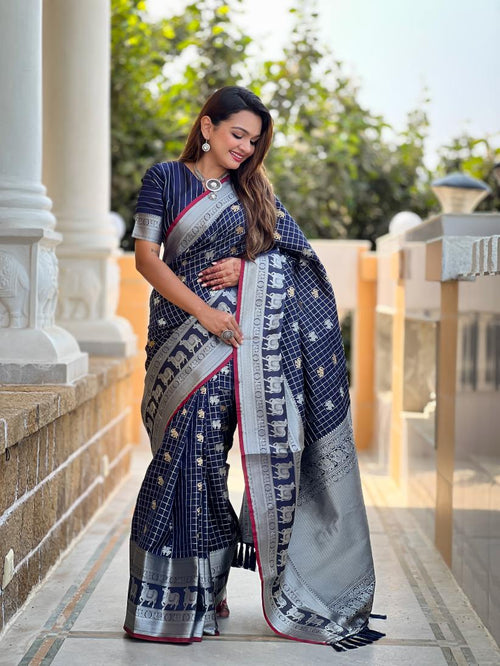 Catalog Designer Saree.