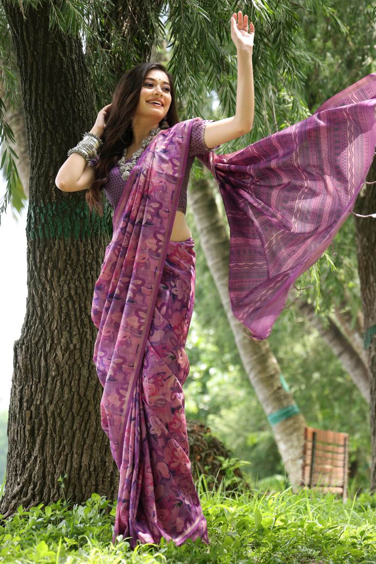 Catalog Designer Saree