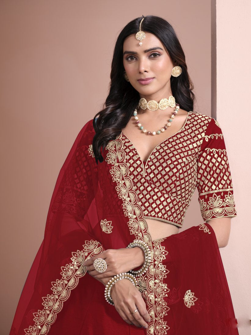 Latest Semi Stitched Lehenga Choli With Dupatta.