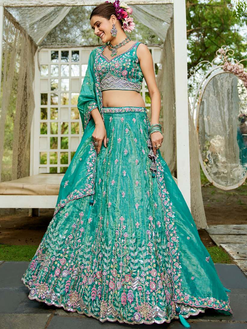 Latest Semi Stitched Lehenga Choli With Dupatta.