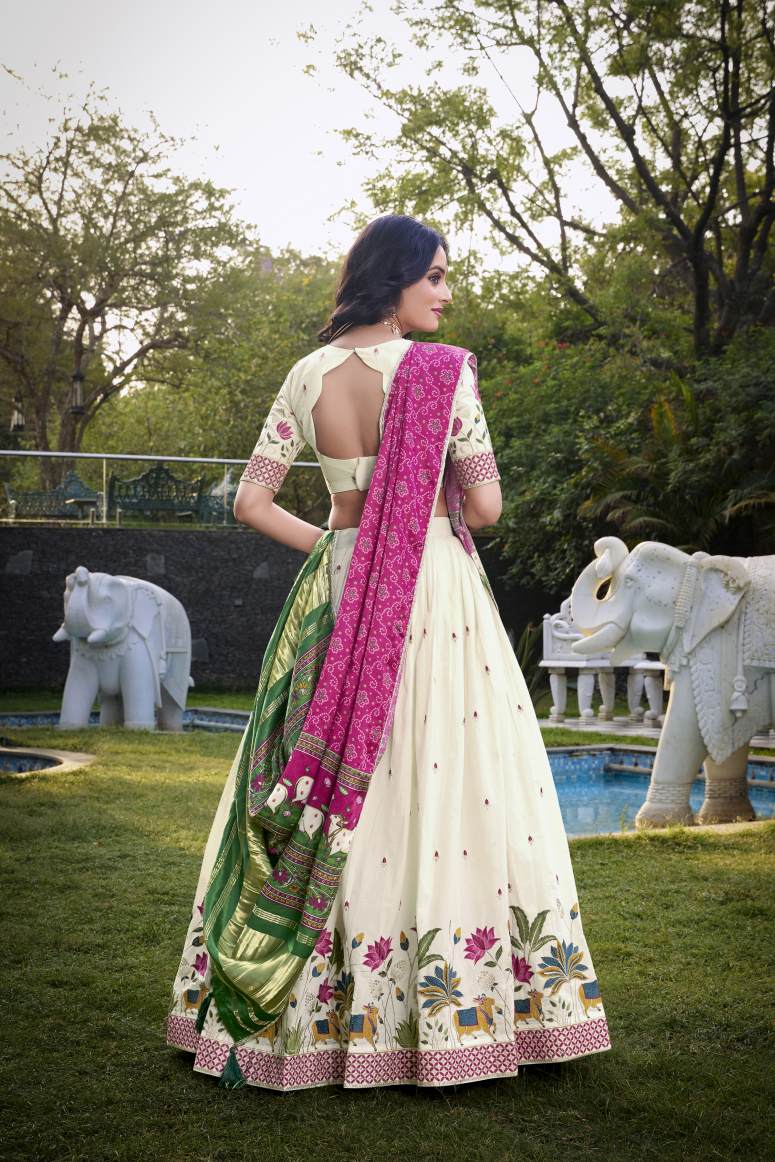 Latest Semi Stitched Lehenga Choli With Dupatta.