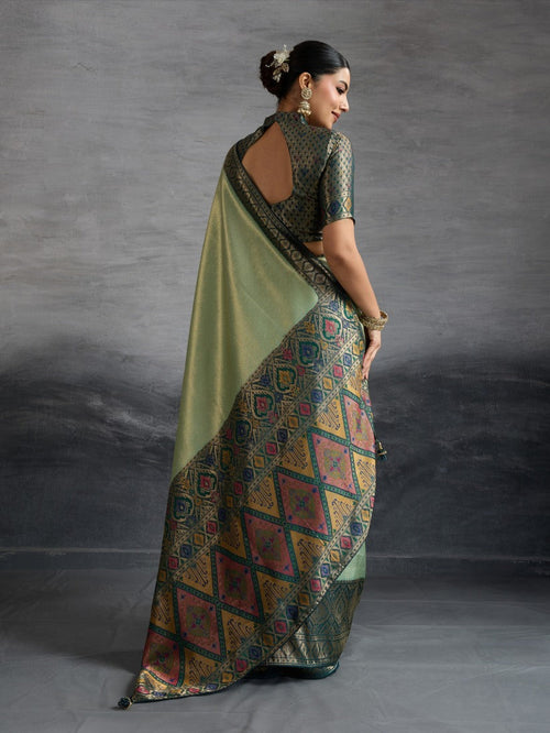 Catalog Designer Saree.