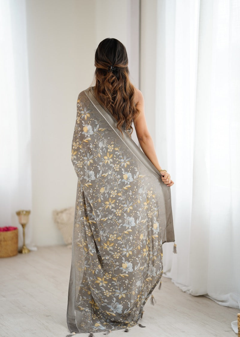 Catalog Designer Saree.