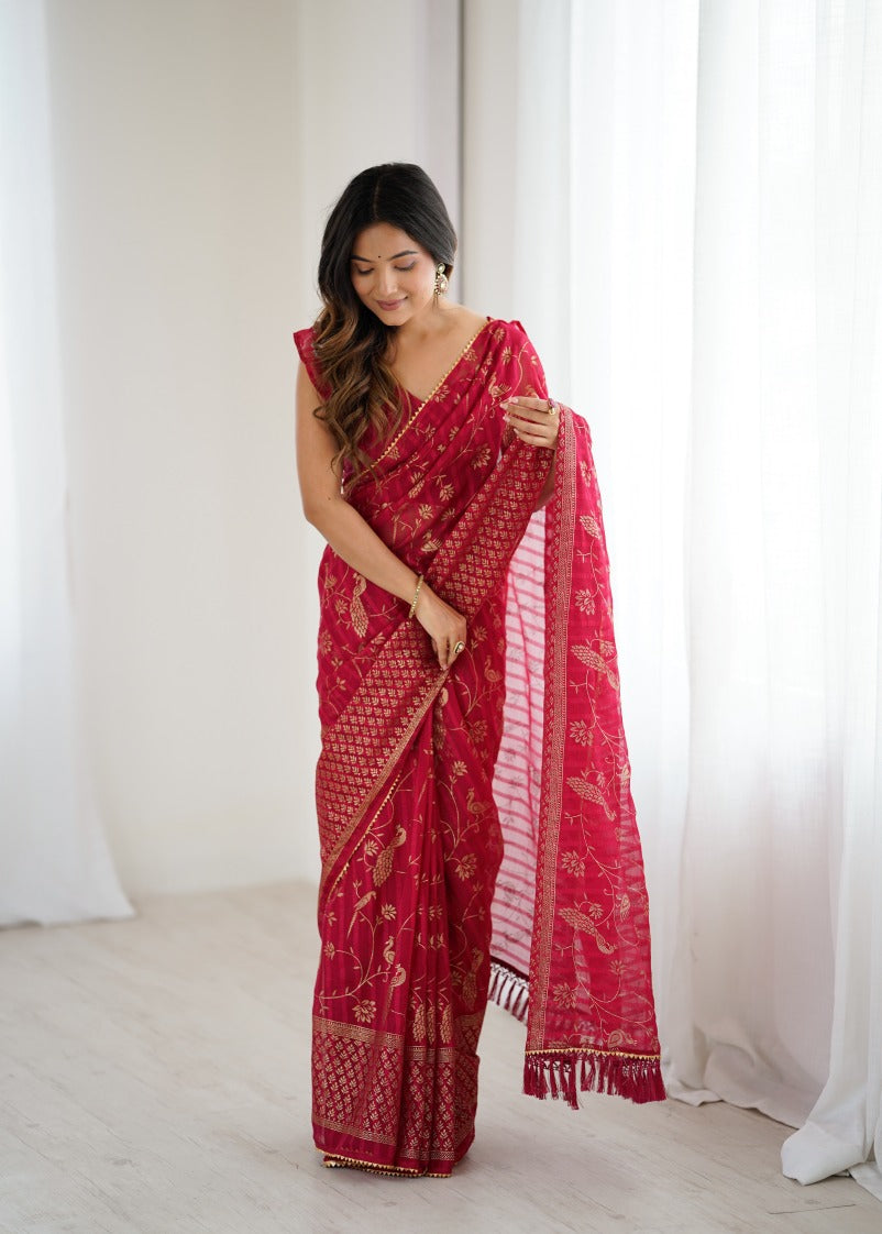Catalog Designer Saree.