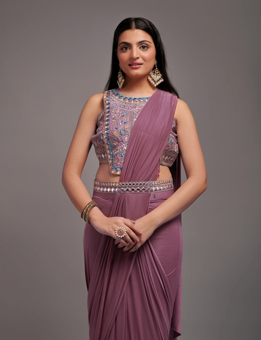 Catalog Designer Saree.