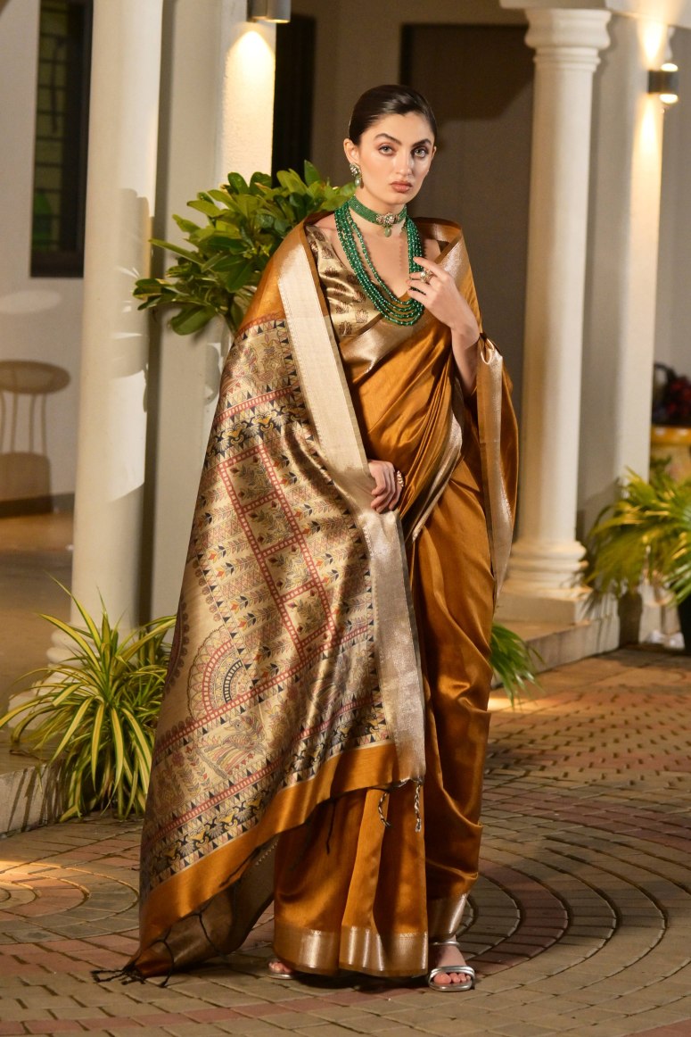 Catalog Designer Saree.