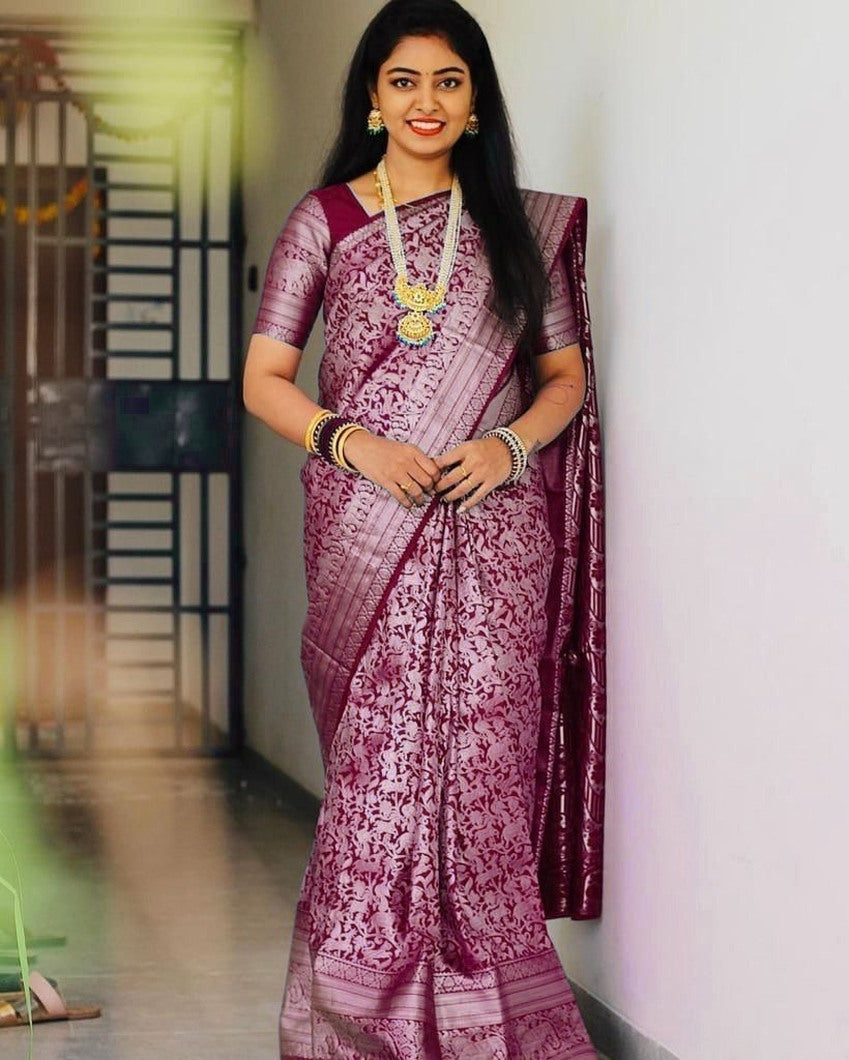 Catalog Designer Saree.