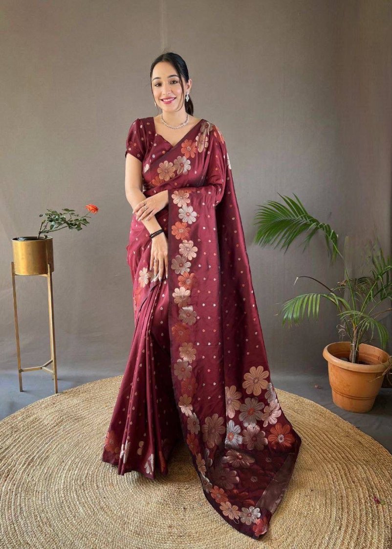 Catalog Designer Saree.