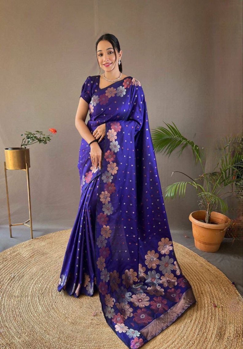 Catalog Designer Saree.