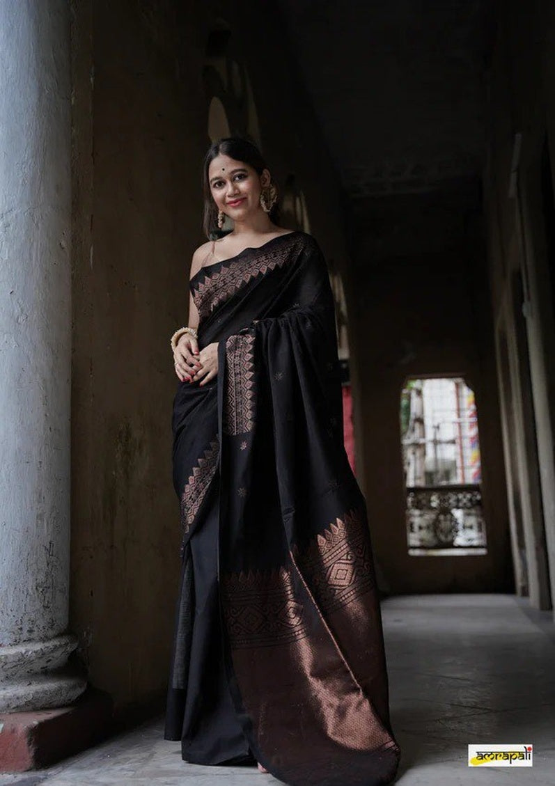 Catalog Designer Saree.