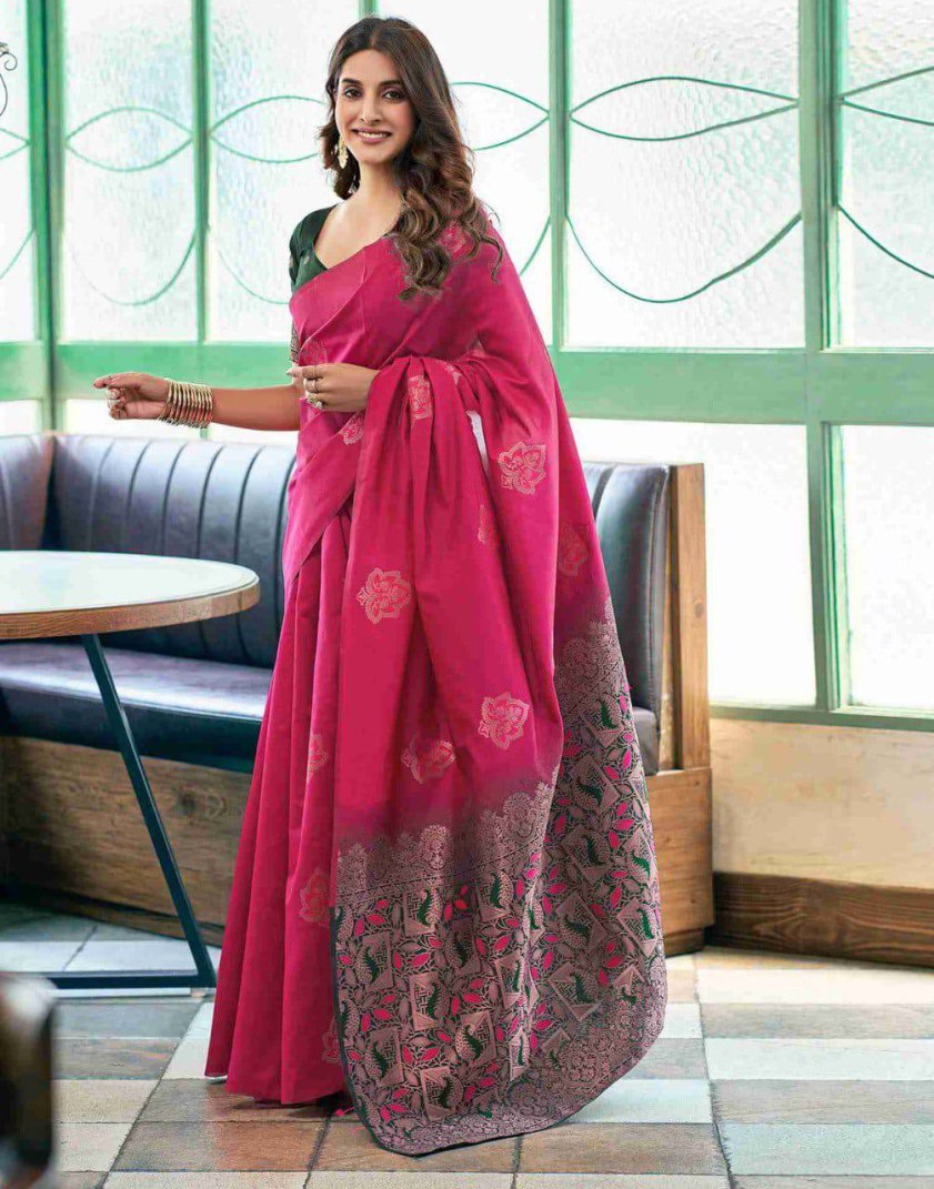 Catalog Designer Saree.