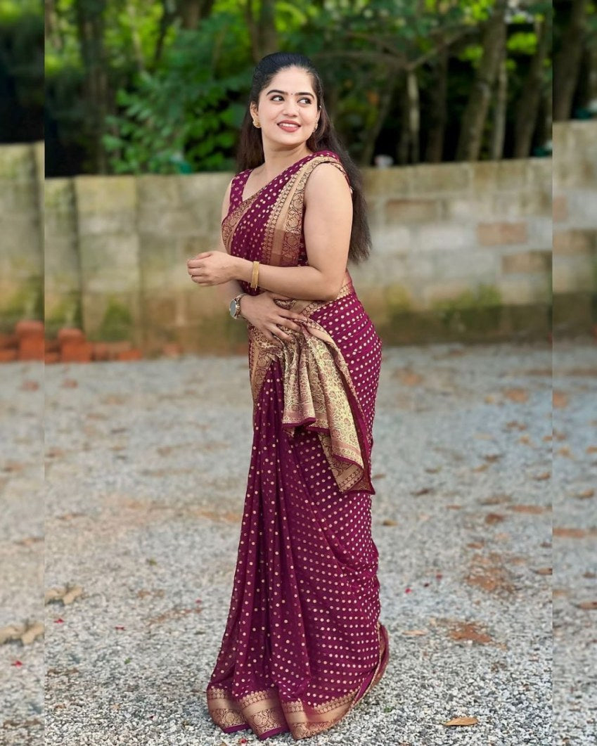 Catalog Designer Saree.