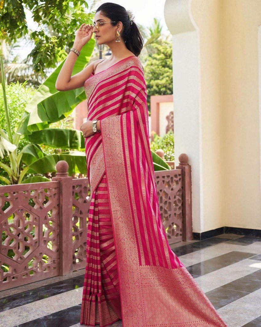 Catalog Designer Saree.