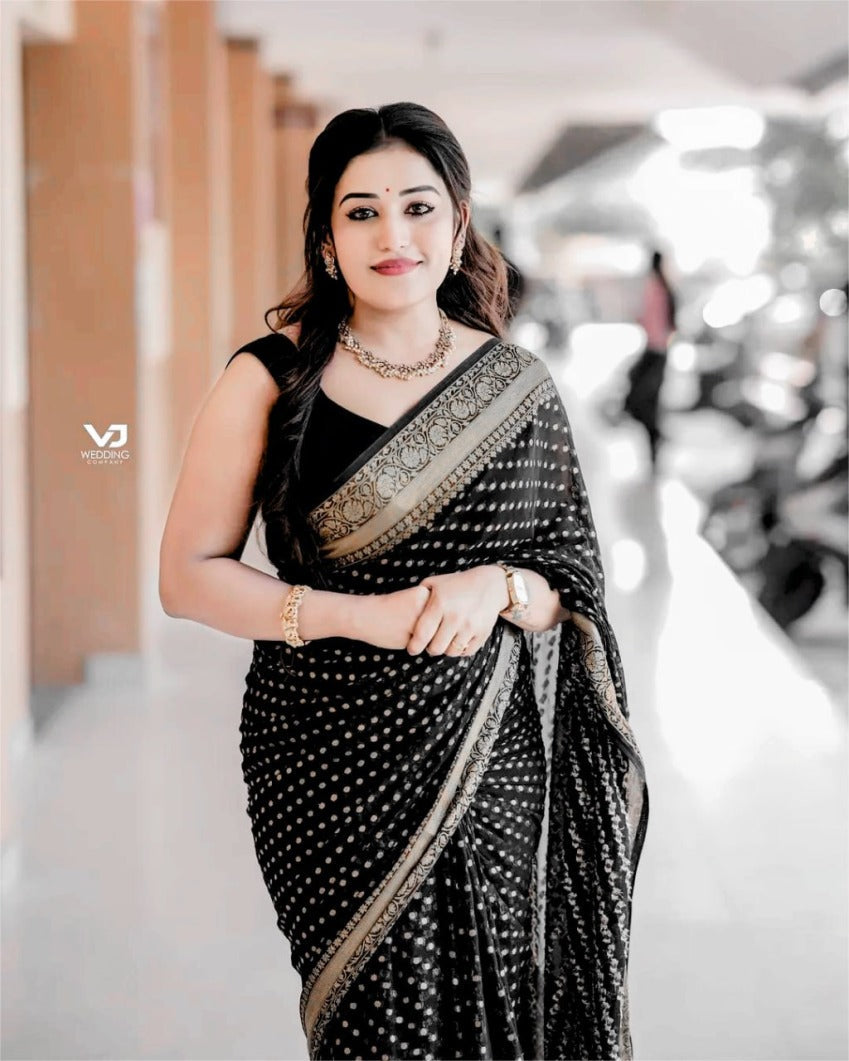 Catalog Designer Saree.