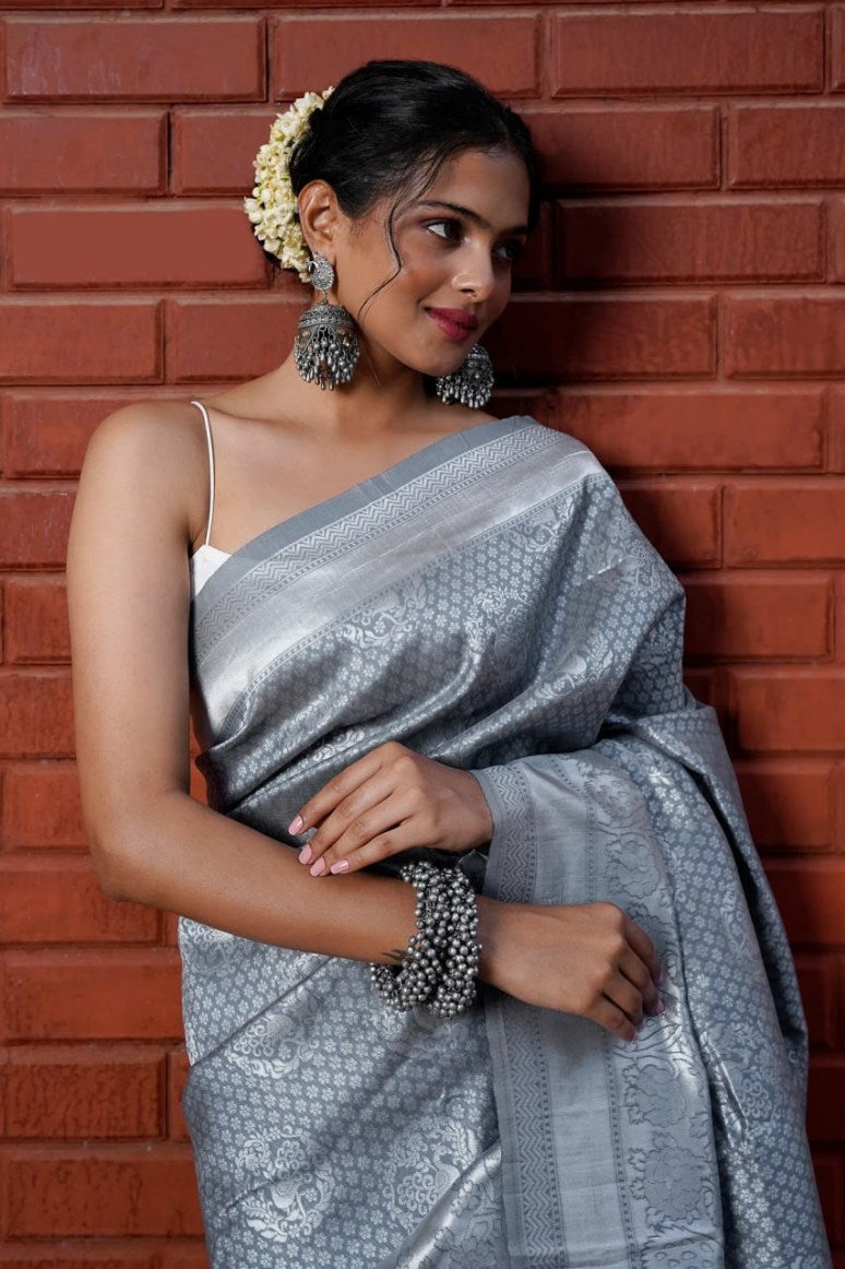 Catalog Designer Saree.
