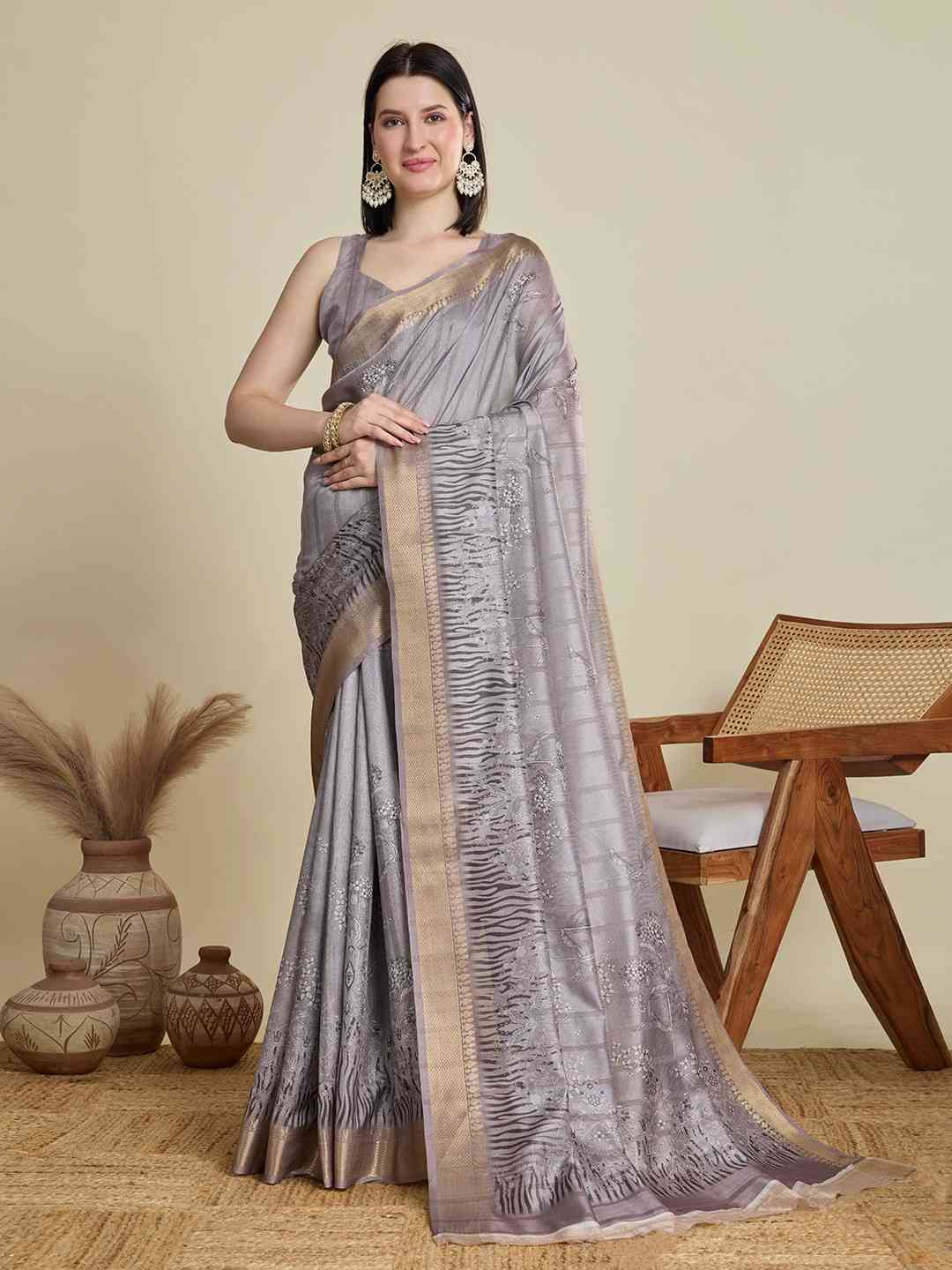 Catalog Designer Saree.