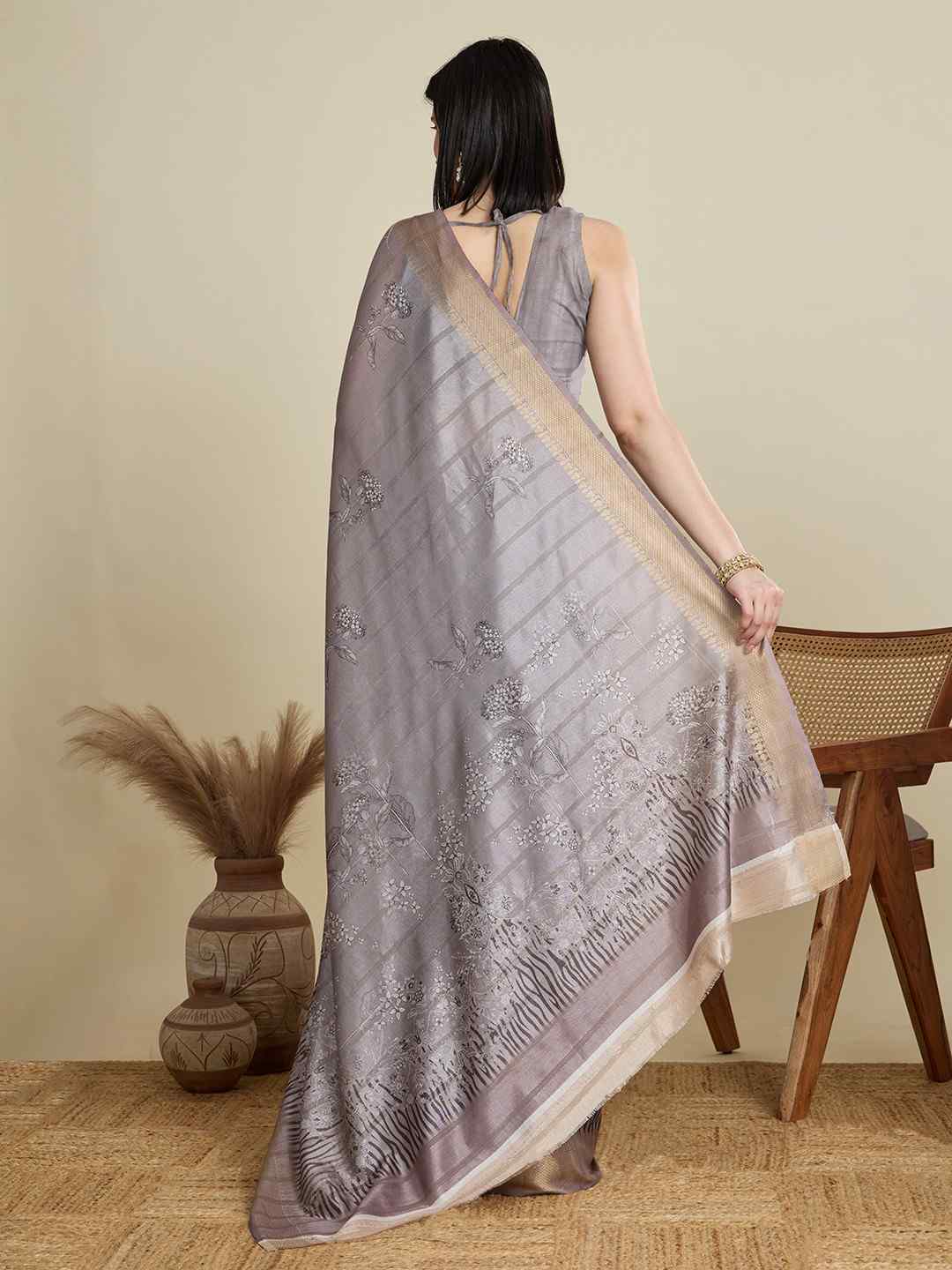 Catalog Designer Saree.