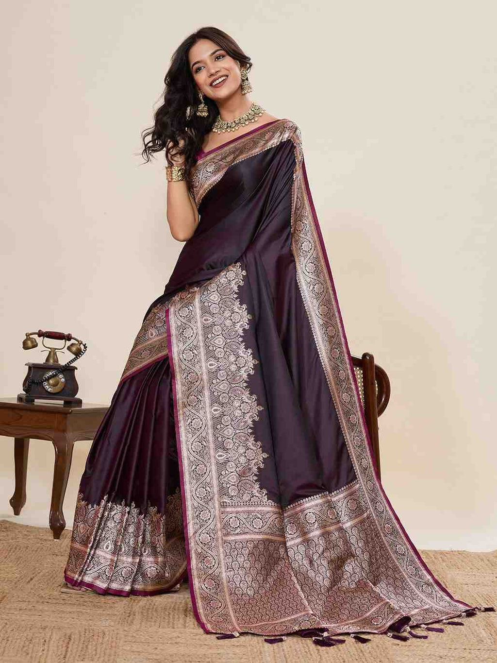 Catalog Designer Saree.