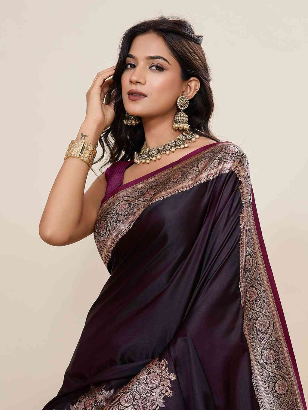 Catalog Designer Saree.