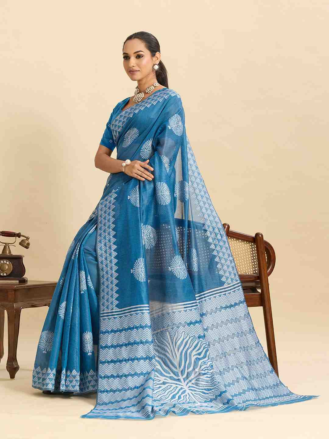 Catalog Designer Saree.
