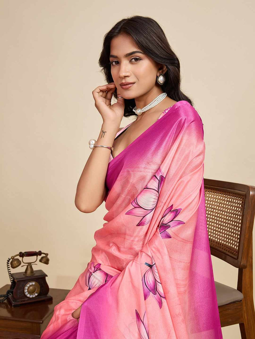Catalog Designer Saree.
