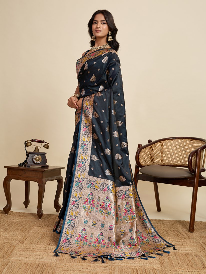 Catalog Designer Saree.