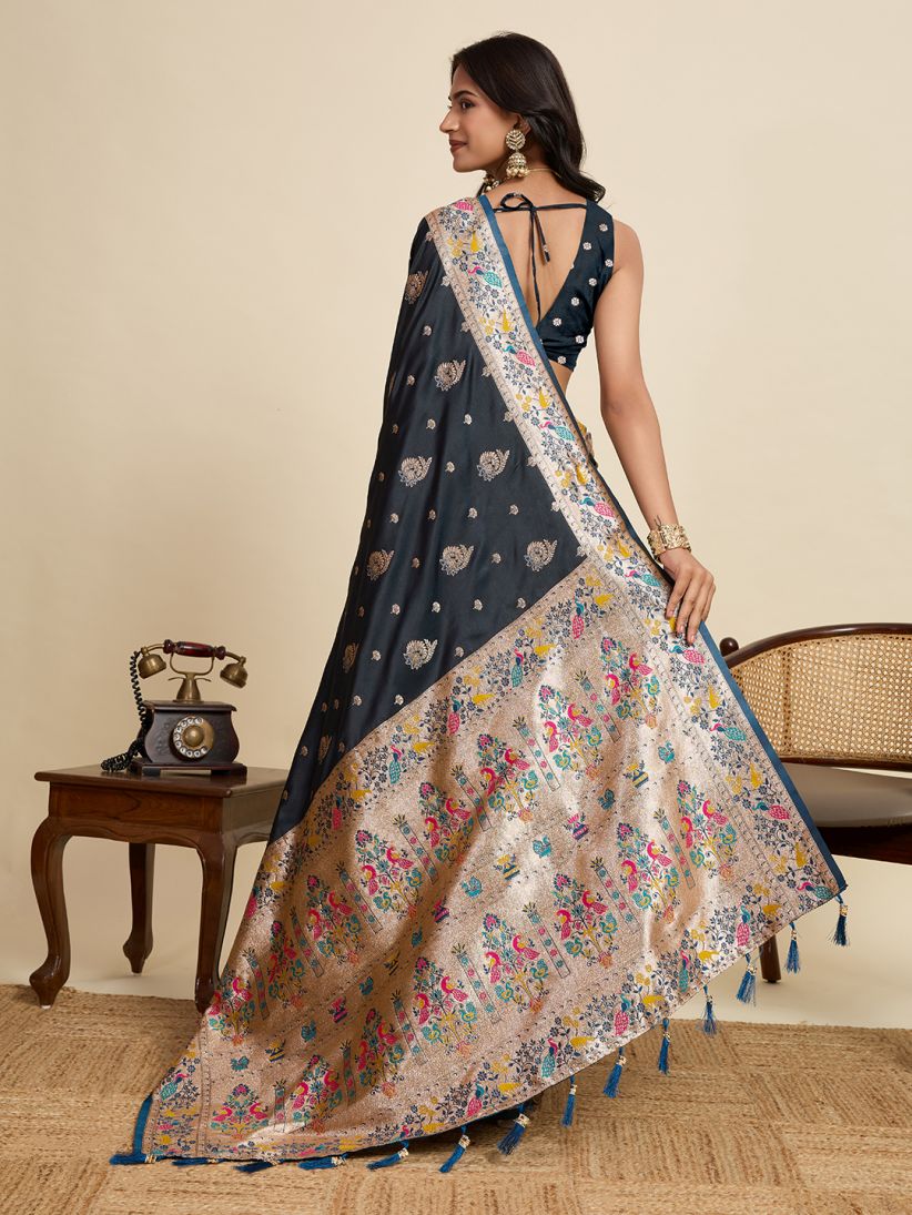 Catalog Designer Saree.