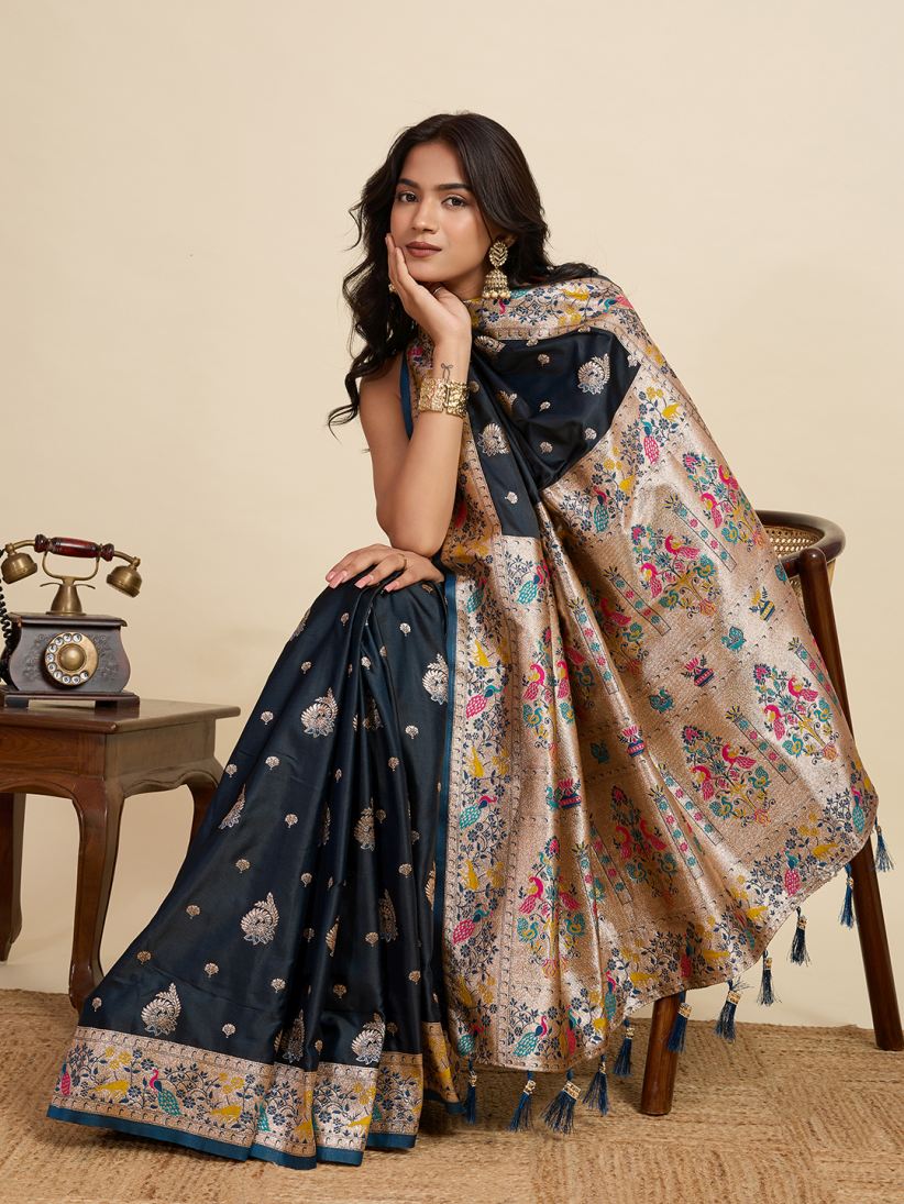 Catalog Designer Saree.