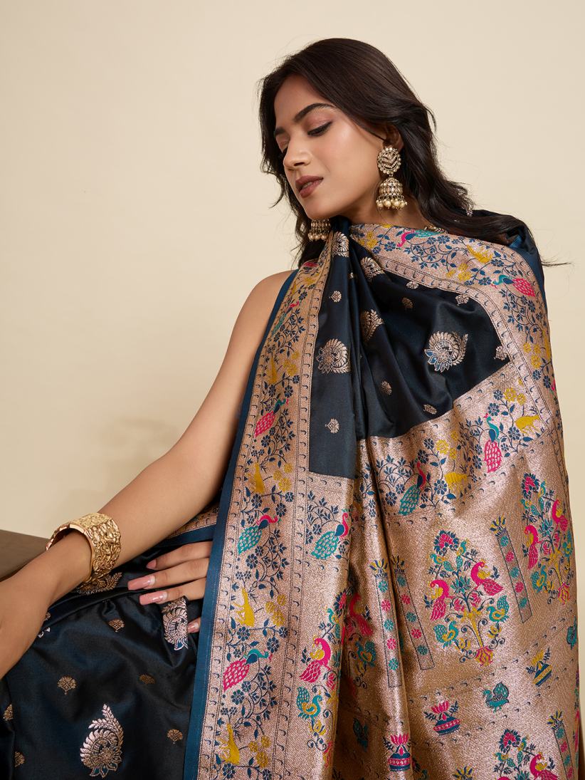 Catalog Designer Saree.