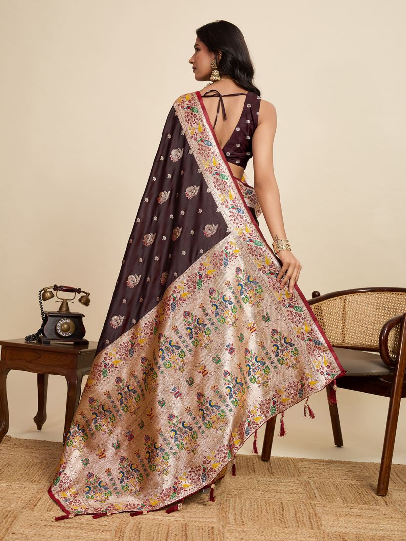 Catalog Designer Saree.