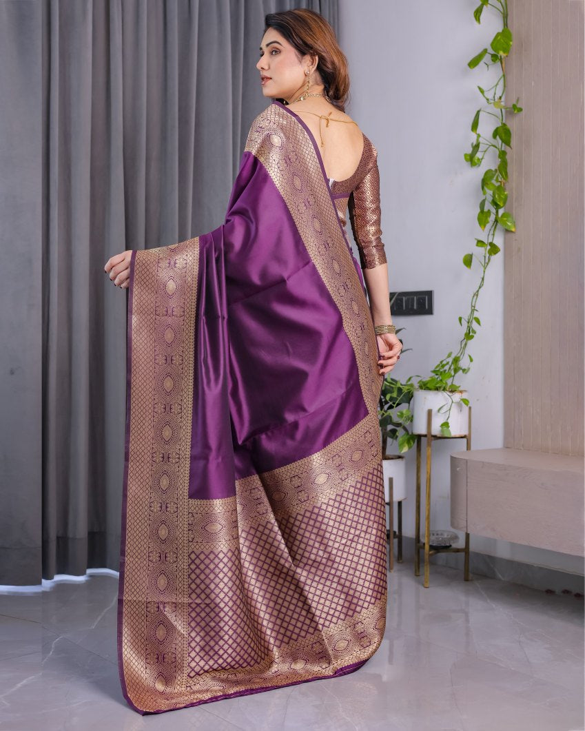 Catalog Designer Saree.