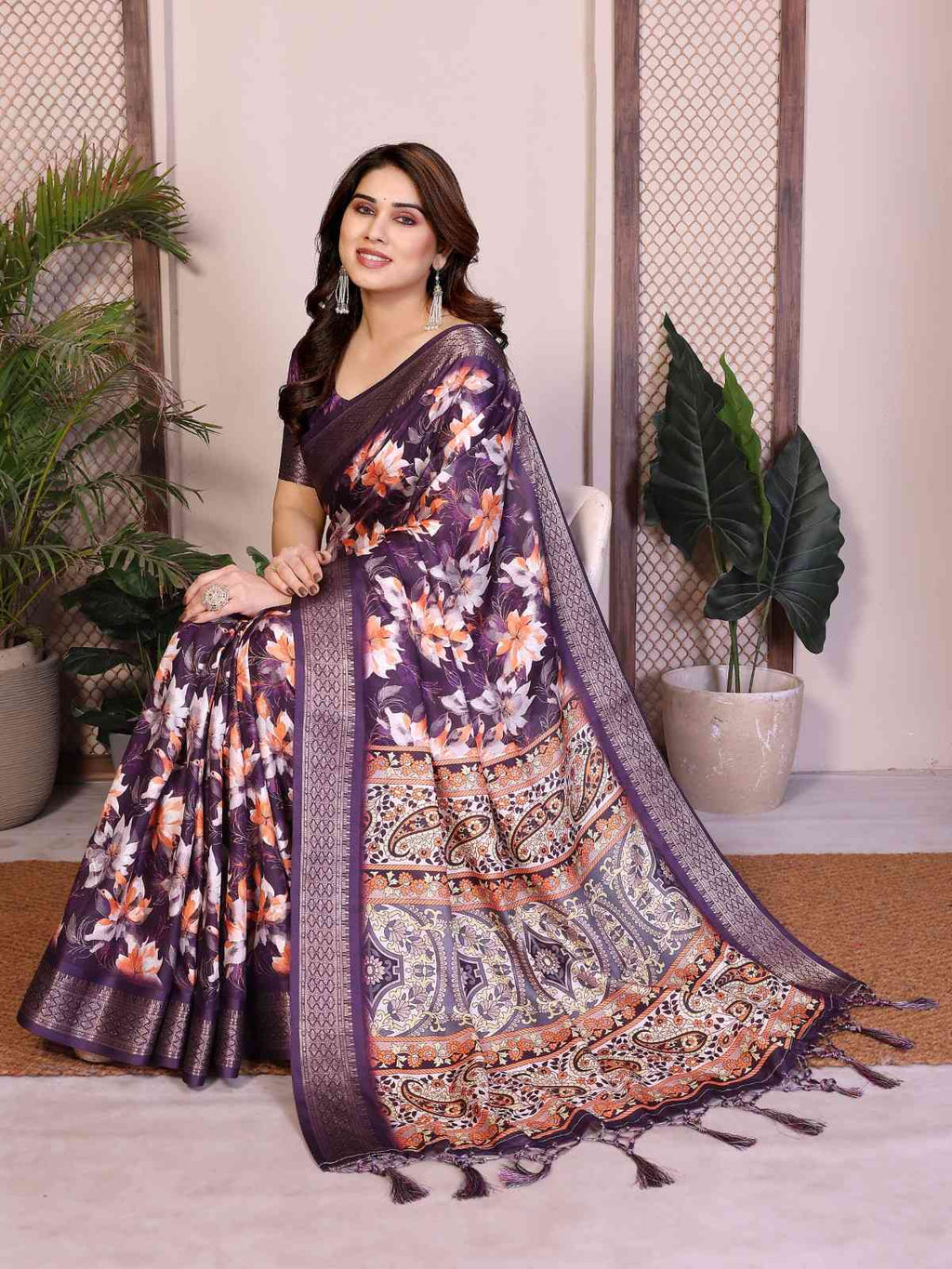 Catalog Designer Saree.