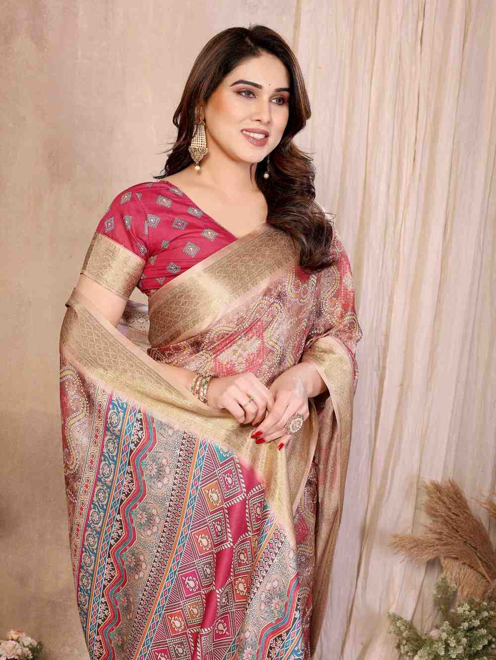 Catalog Designer Saree.