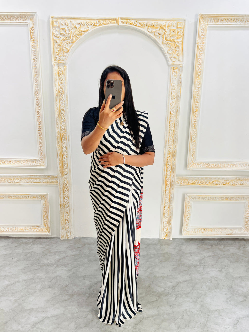 Catalog Designer Saree.