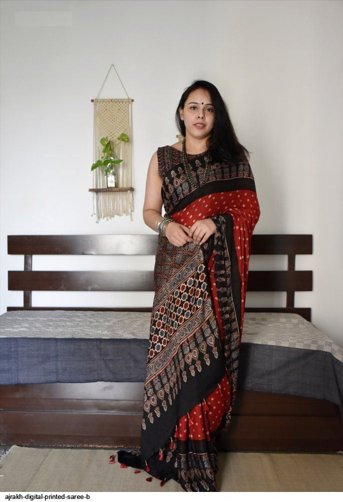 Catalog Designer Saree.