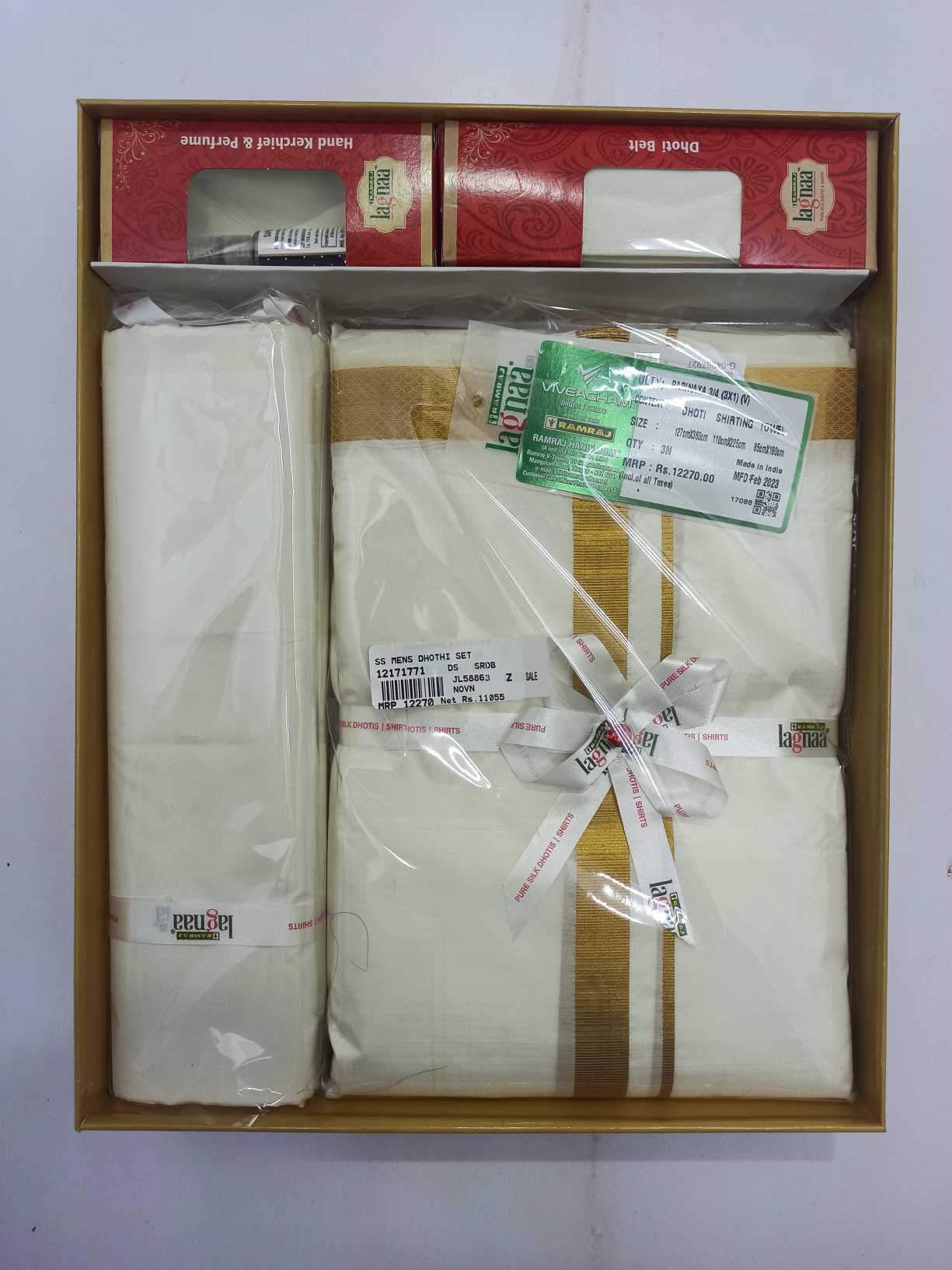 100% pure silk  Dhothi  3 in 1 set 8 yards dothi X 4yards shalya 1 Inch Border, Gold Jari