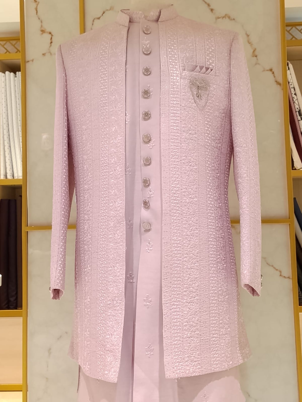 Traditional Indowestren Sherwani.