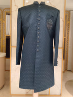 Traditional Indowestren Sherwani.